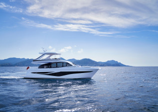 f58-exterior-cgi-white-hull-with-hardtop - Grande.jpeg